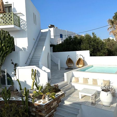 Artemis Hotel Antiparos Town Екстериор снимка
