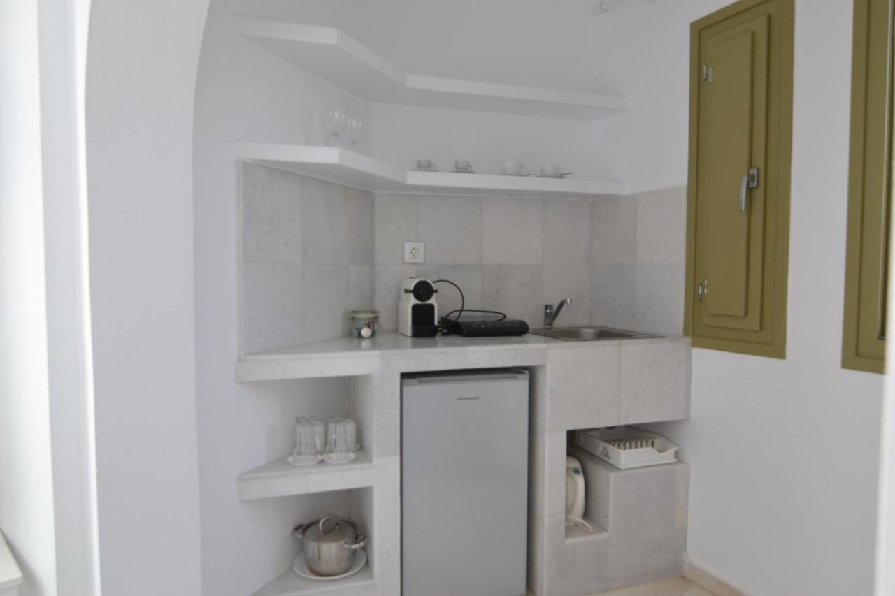 Artemis Hotel Antiparos Town Екстериор снимка