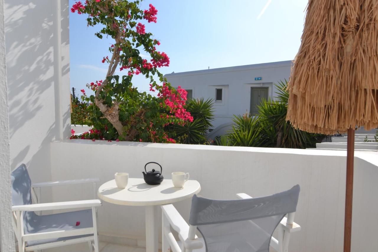 Artemis Hotel Antiparos Town Екстериор снимка