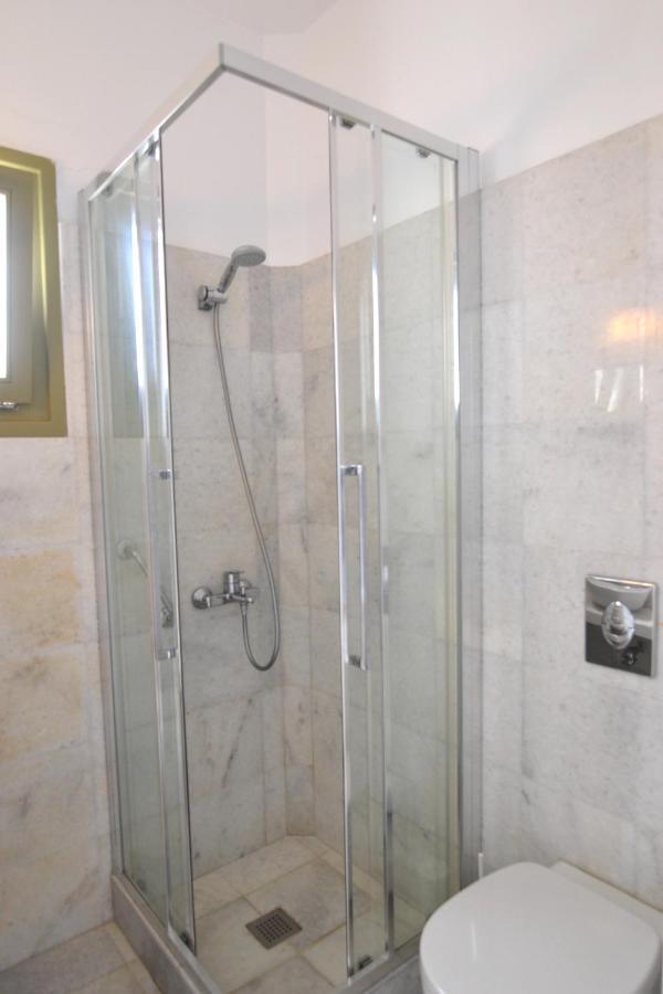 Artemis Hotel Antiparos Town Екстериор снимка