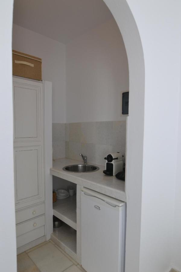Artemis Hotel Antiparos Town Екстериор снимка