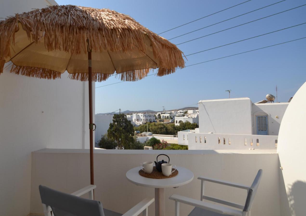 Artemis Hotel Antiparos Town Екстериор снимка