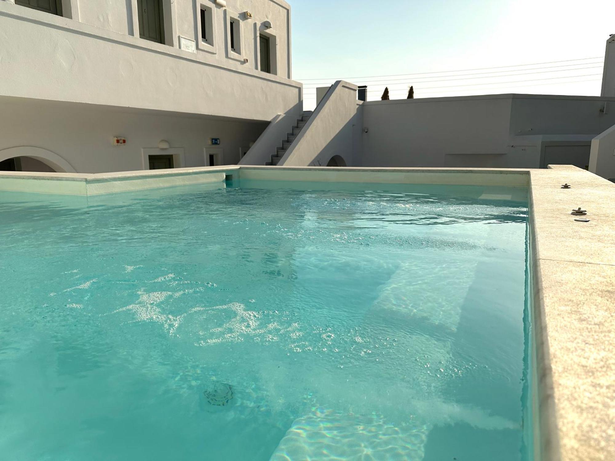 Artemis Hotel Antiparos Town Екстериор снимка