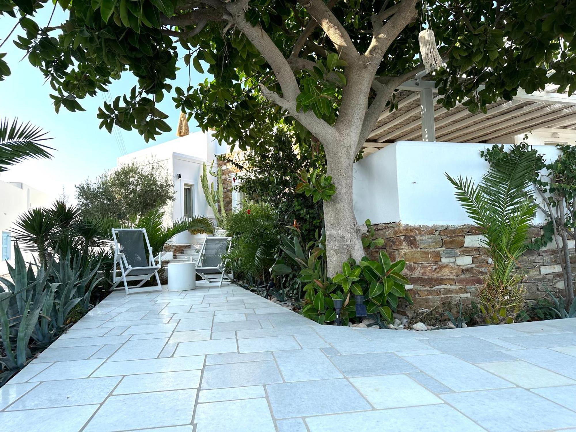 Artemis Hotel Antiparos Town Екстериор снимка