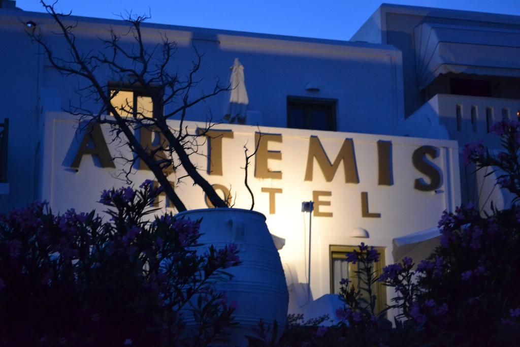 Artemis Hotel Antiparos Town Екстериор снимка